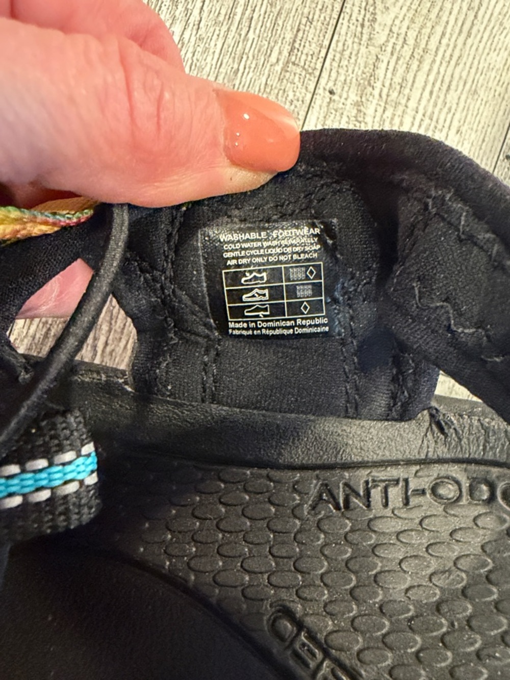 Keen Rainbow Strap Outdoor Sandals - Black Base - Picture 2 of 5